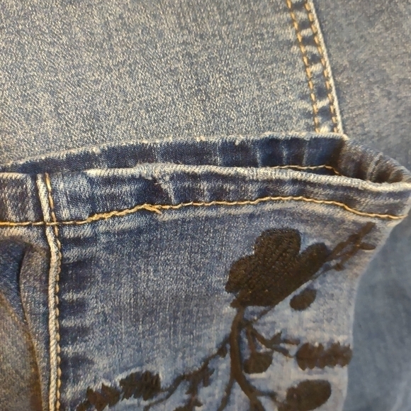 Ashley Mason size 9 women's jeans floral distressed design decorative - Picture 6 of 7